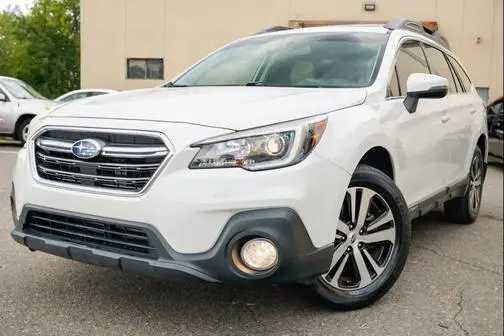 2018 Subaru Outback Limited AWD photo
