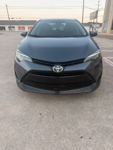 2018 Toyota Corolla LE FWD photo