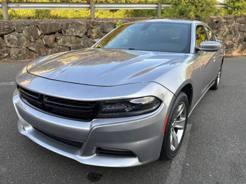 2016 Dodge Charger SXT RWD photo