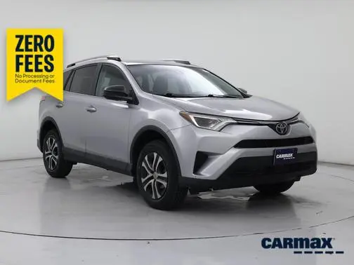 2017 Toyota RAV4 LE AWD photo