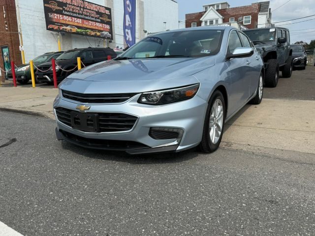 2018 Chevrolet Malibu LT FWD photo