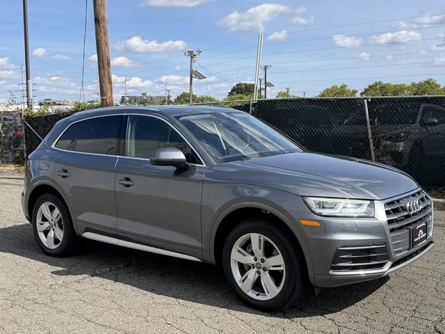 2018 Audi Q5 Premium Plus AWD photo