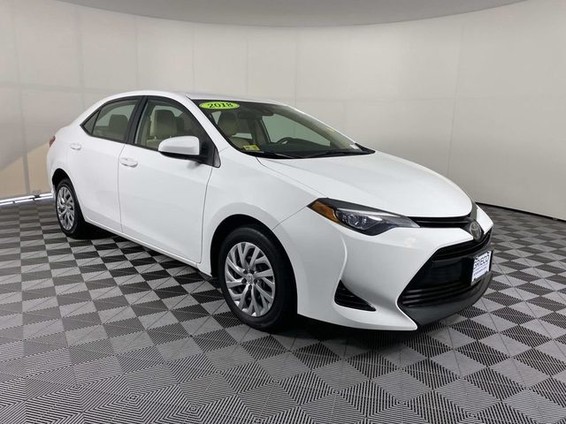 2018 Toyota Corolla LE FWD photo