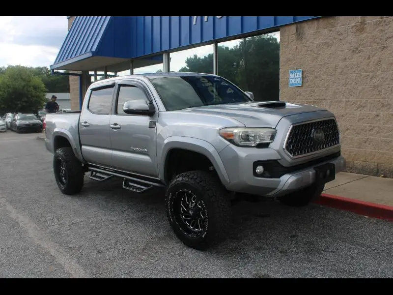 2018 Toyota Tacoma TRD Sport RWD photo