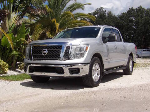 2018 Nissan Titan SV RWD photo