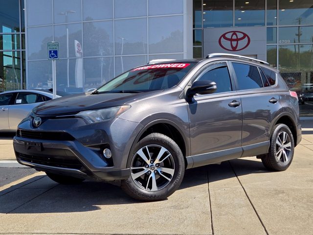 2018 Toyota RAV4 XLE FWD photo