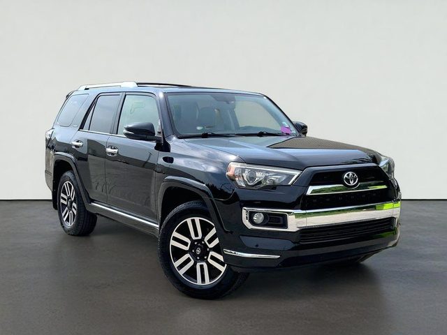 2018 Toyota 4Runner Limited 4WD photo