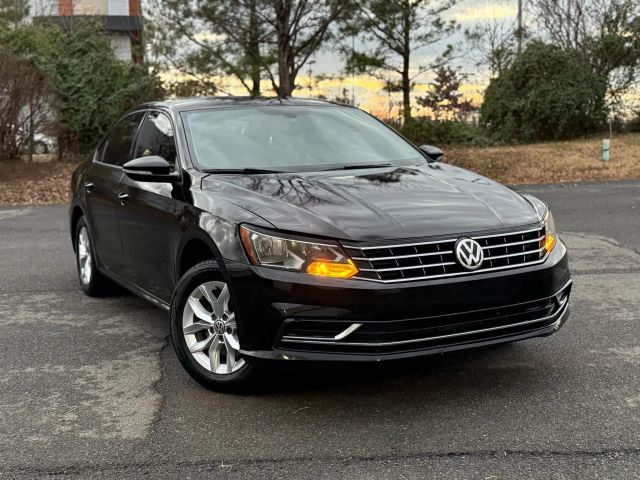 2018 Volkswagen Passat 2.0T S FWD photo