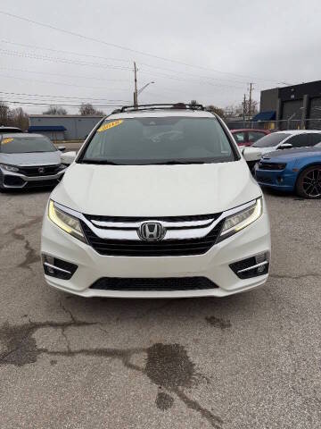 2018 Honda Odyssey Elite FWD photo