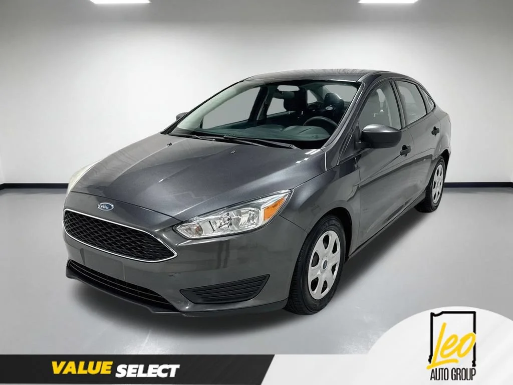 2018 Ford Focus S FWD photo