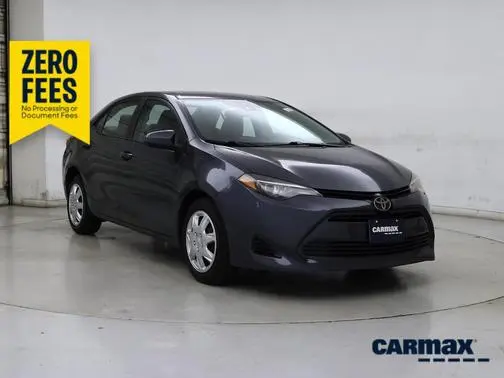 2018 Toyota Corolla LE FWD photo