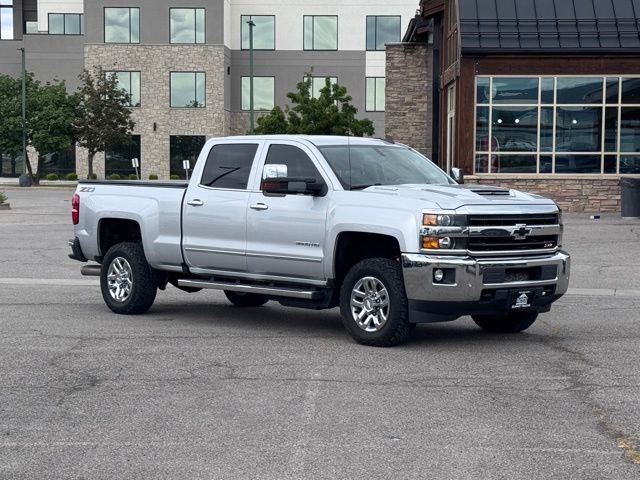 2018 Chevrolet Silverado 3500HD LTZ 4WD photo