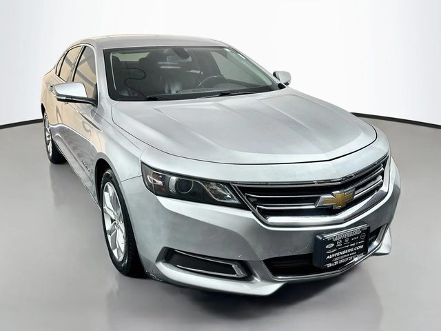 2017 Chevrolet Impala LT FWD photo