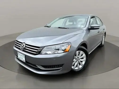 2015 Volkswagen Passat 1.8T Wolfsburg Ed FWD photo
