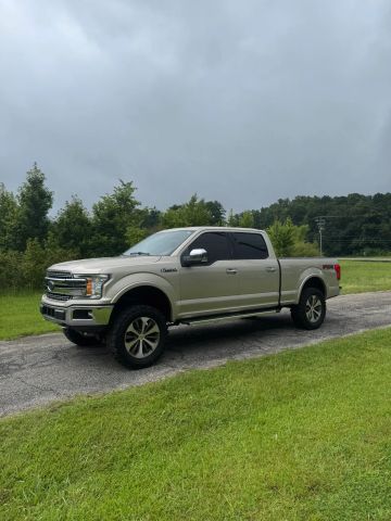 2018 Ford F-150 LARIAT 4WD photo