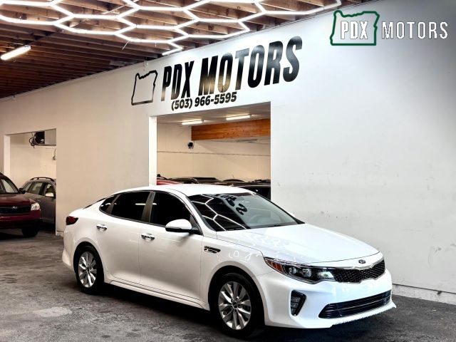 2018 Kia Optima S FWD photo