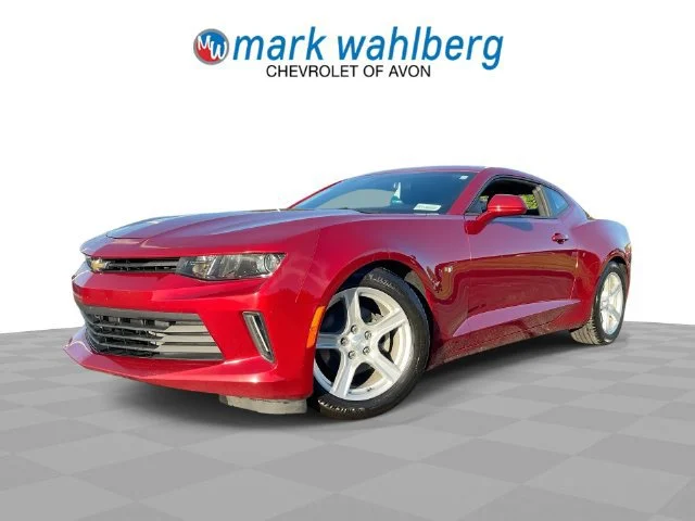2018 Chevrolet Camaro 1LT RWD photo
