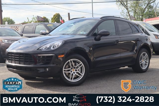 2018 Porsche Macan AWD photo
