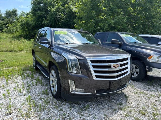2018 Cadillac Escalade Premium Luxury 4WD photo