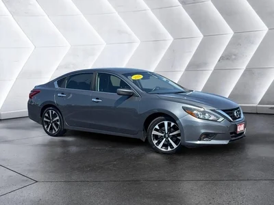 2018 Nissan Altima 2.5 SR FWD photo