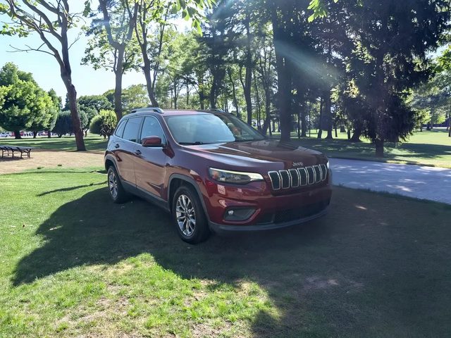 2019 Jeep Cherokee Latitude Plus FWD photo