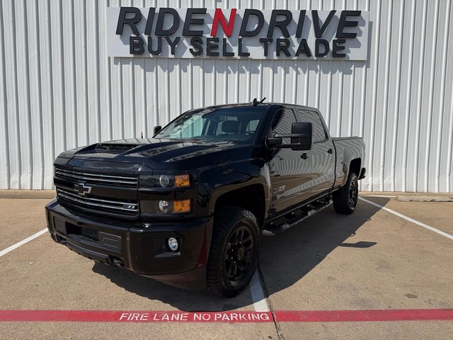 2018 Chevrolet Silverado 2500HD LTZ 4WD photo