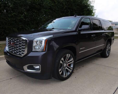 2018 GMC Yukon XL Denali 4WD photo