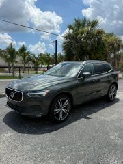 2018 Volvo XC60 Momentum AWD photo