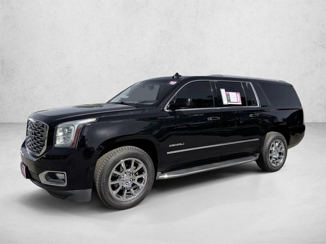 2018 GMC Yukon XL Denali 4WD photo