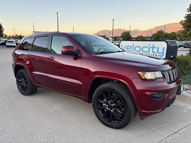 2018 Jeep Grand Cherokee Altitude 4WD photo