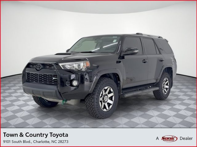 2018 Toyota 4Runner TRD Off Road Premium 4WD photo