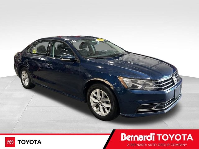 2018 Volkswagen Passat 2.0T S FWD photo