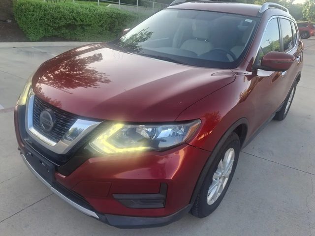 2018 Nissan Rogue SV FWD photo
