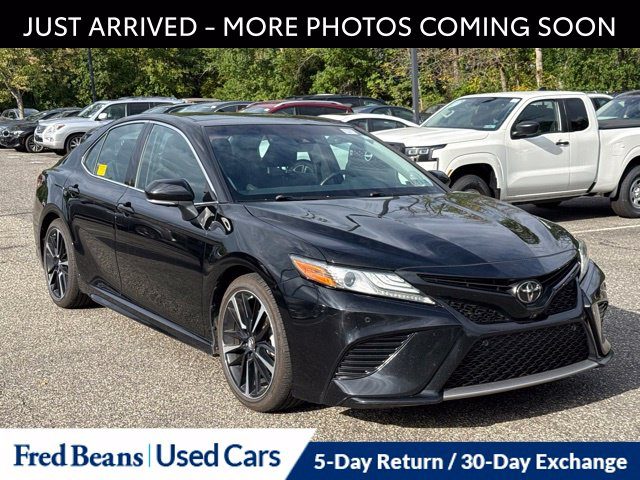 2018 Toyota Camry XSE FWD photo