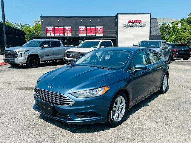 2018 Ford Fusion SE FWD photo