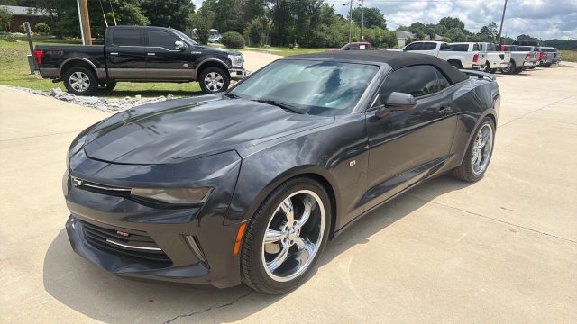 2018 Chevrolet Camaro 2LT RWD photo