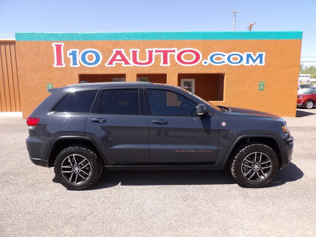 2018 Jeep Grand Cherokee Trailhawk 4WD photo