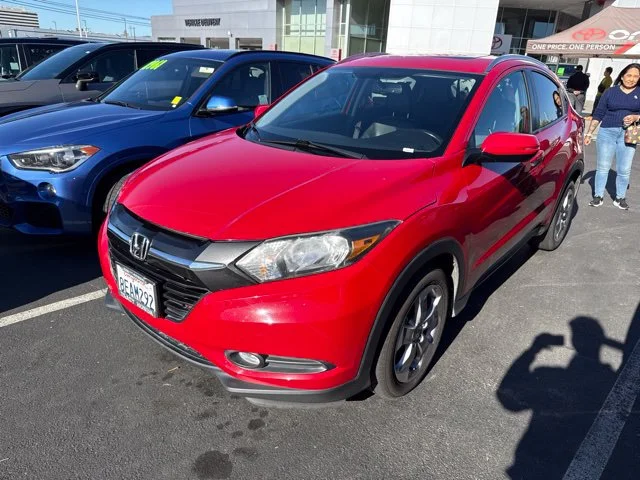 2017 Honda HR-V EX-L Navi FWD photo