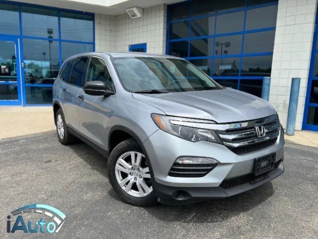 2018 Honda Pilot LX FWD photo